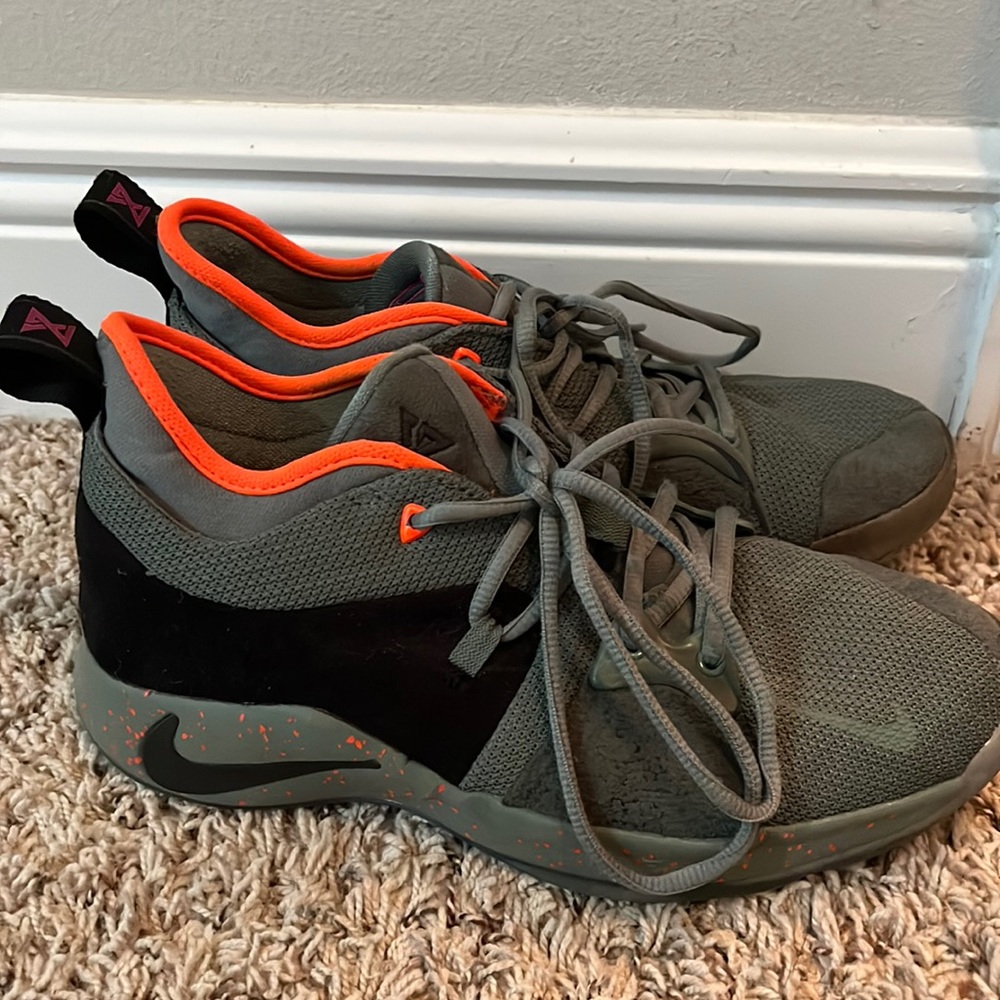 PB2 Nike Basketball Shoes